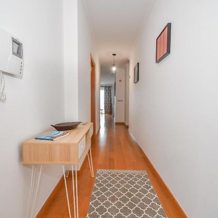 Spacious 3 Bedroom By The Beach Caniço Εξωτερικό φωτογραφία